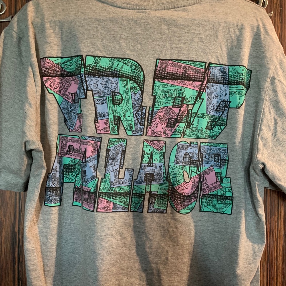 Palace Big Logo Tee